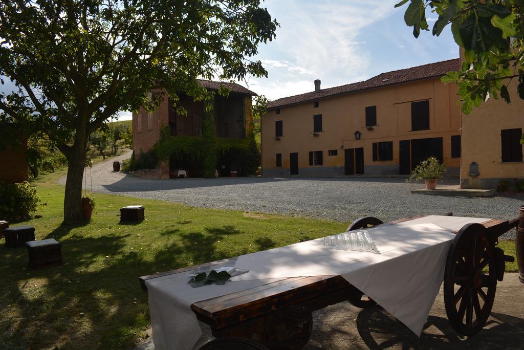 Cascina Valtignosa Camere Con Vigna 카시네 외부 사진