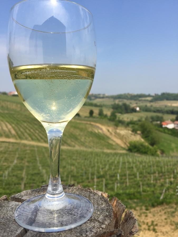Cascina Valtignosa Camere Con Vigna 카시네 객실 사진